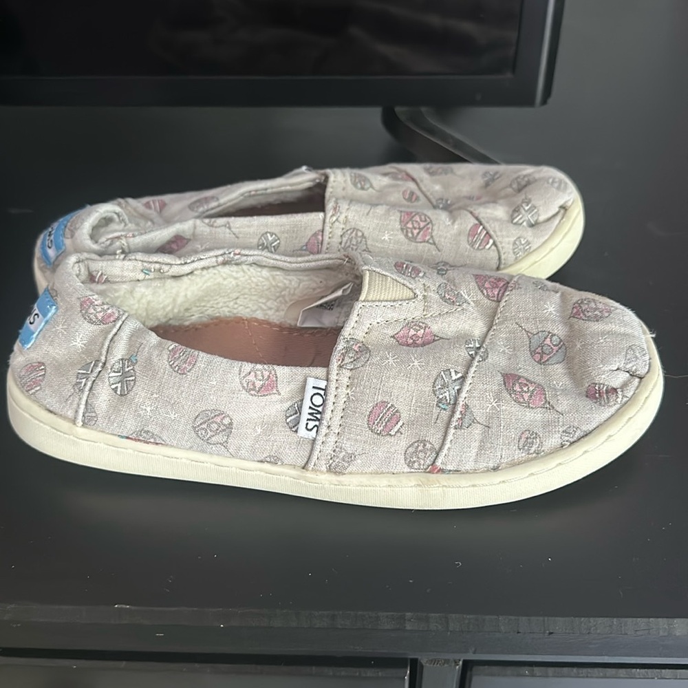 Girls Toms, christmas ornament sherpa lined